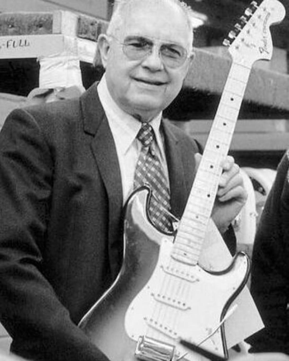 Happy 110th birthday Leo Fender!
