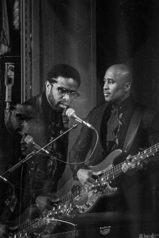 Reminiscing on all of the unforgettable moments we've shared with you all on our tours since the beginning of #TheMidnightHour, and looking forward to making some new ones. <a href="/AliShaheed/">Ali Shaheed Muhammad</a> <a href="/AdrianYounge/">Adrian Younge</a>

#LinearLabs