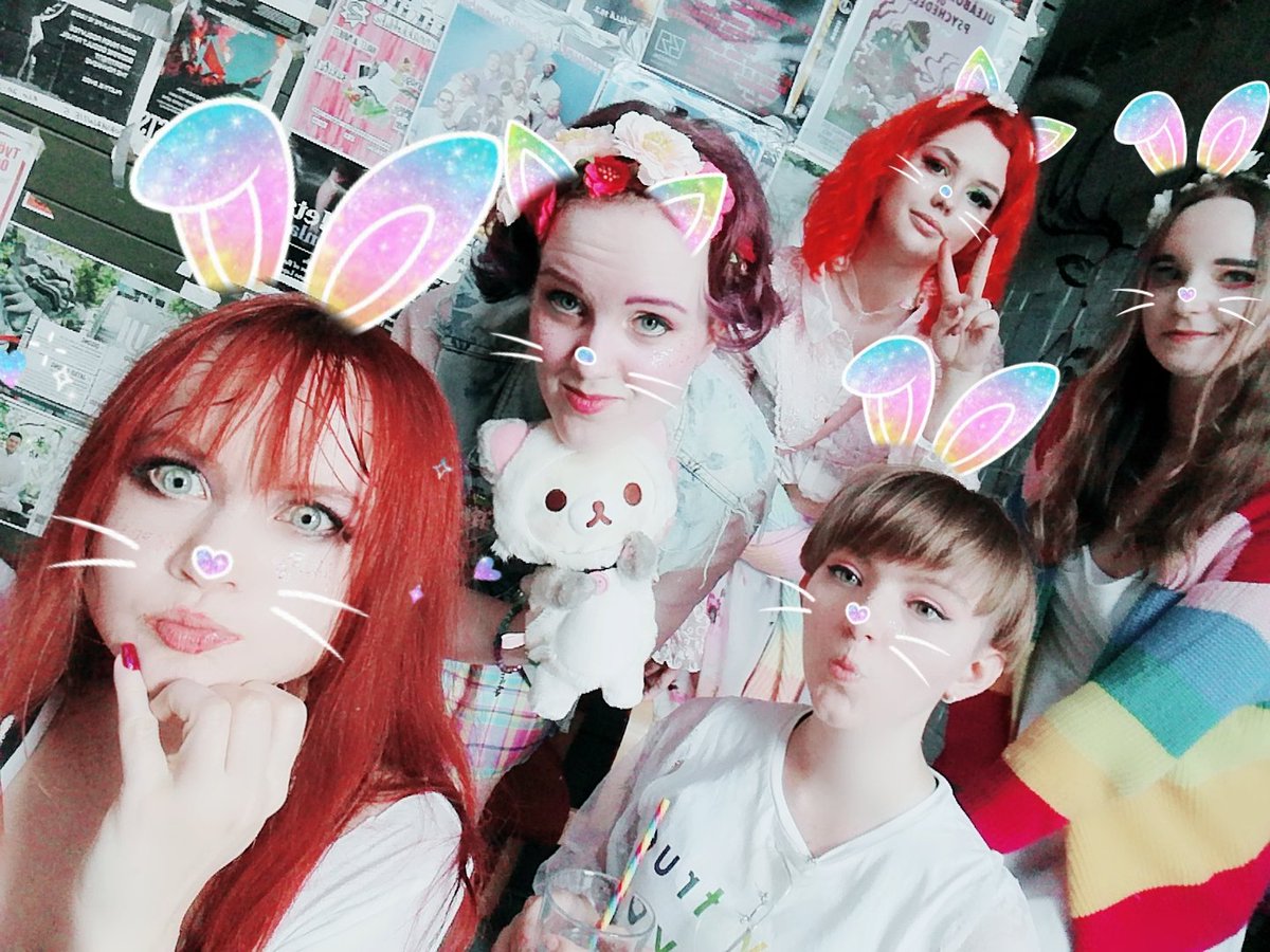 pipapiparminttu's tweet image. Kiva ilta #kummaklubi lla!
Kiitos kun saatiin tanssia teille @kummacon! #tanssiryhmäbluff