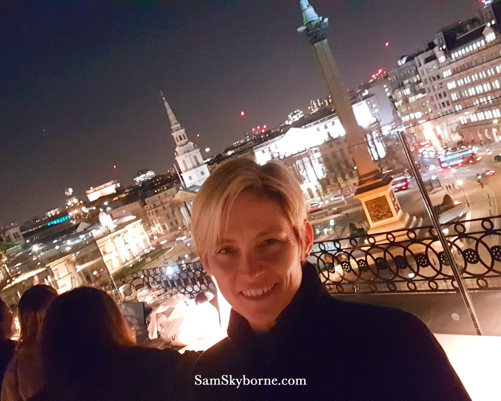#Selfie in London from a #RoofTop #RoofTopGarden.... #LoveLondon
#LondonLesbian
#LondonLesbians
#UKLesbian
#UKLesbians
#WritersLife
#WritersNetwork
#WritingLife
#LesbianNightLife
#LesbianRomance
#LesbiansLovingLife
#LesbiansOfIg
#LesbiansOfInstagram
#London