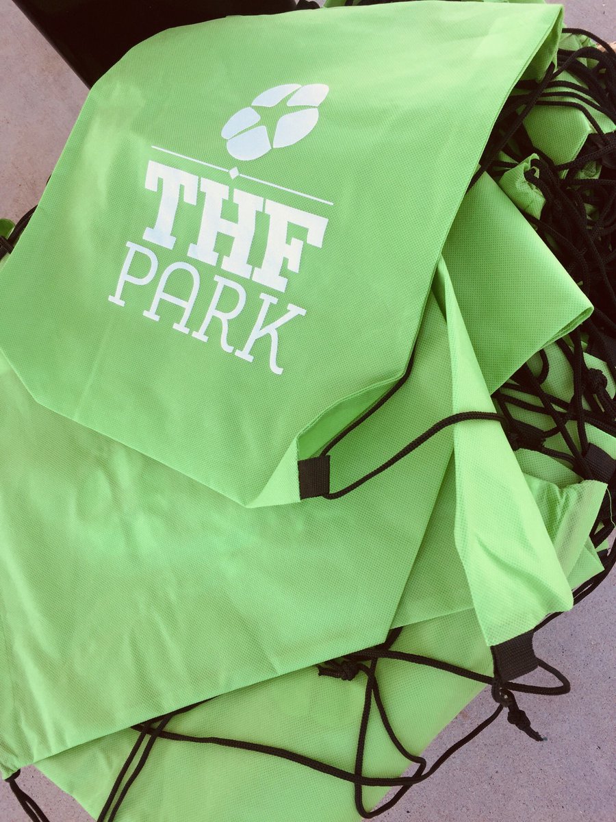 MichelleLemming's tweet photo. It’s not too late to stop by the #THFPark to pick up a bag and celebrate 🎉 https://t.co/jkGv4mRIfb