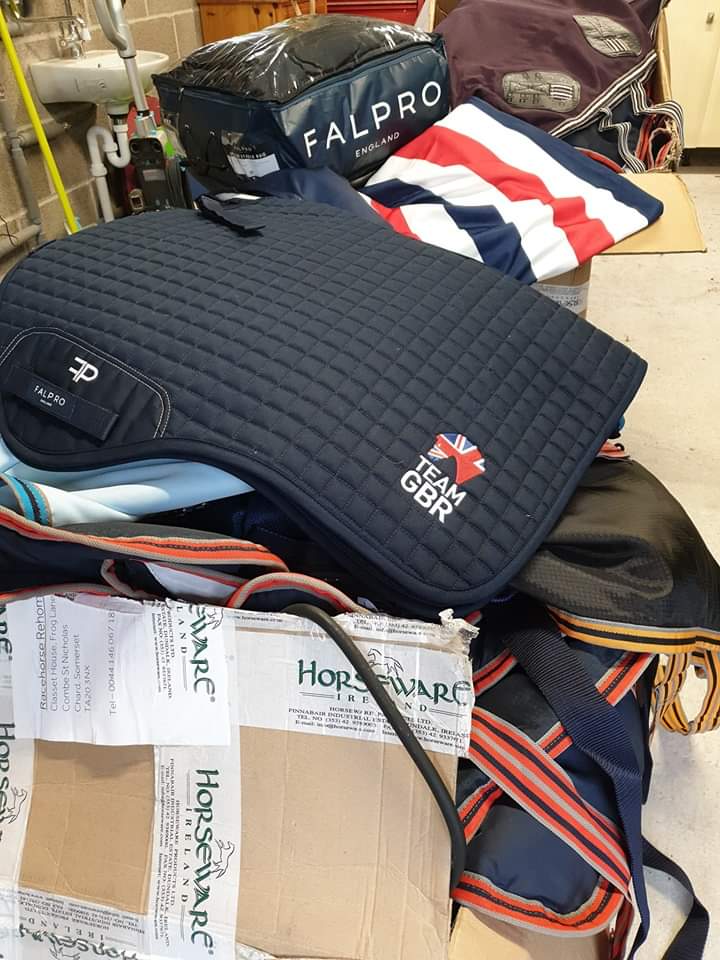 RRHCentre's tweet photo. When we got a call from @Horseware telling us to expect a donation, we didn't expect the amount &amp; quality of what they sent!
We were BLOWN AWAY when we started opening the boxes! You're amazing Horseware, we can't thank you enough! More pics to come when all boxes opened! #thanks https://t.co/PoUF7b4Hu8