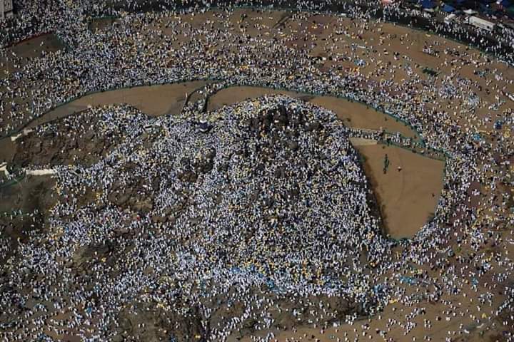 Shacabkeena's tweet photo. #AmMuslim
Mansha Allah! Arafat Day is the second day of the Hajj pilgrimage.Arafat day is important to Muslims around the world, it is A miracle Views, Million of muslims standing over the arafat mount. Allahu Akbar.
#Arafatday #EidAlAdha #Muslim #Hajj1440 #HajjMubarak https://t.co/nZuGcNVvp1