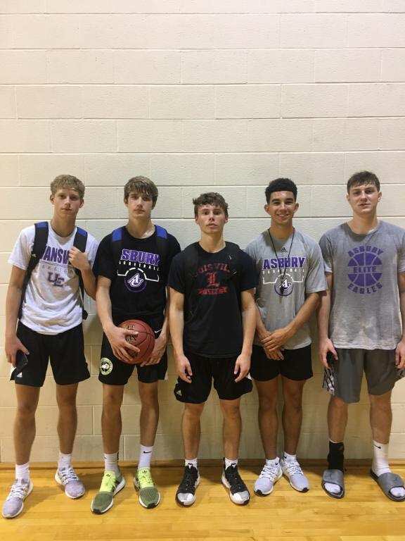 2021 <a href="/jakewhitlock__/">Jake Whitlock</a> <a href="/Samconley15/">Samconley</a> <a href="/LucasHornback/">Lucas</a> 2022 <a href="/gage_mabry11/">Gage Mabry</a> getting some work in today.  These boys work hard, can’t wait to see them in action this year.  #beardown <a href="/jacobseawright3/">Jacob Seawright</a> <a href="/JasonBurns13/">Jason Burns</a>