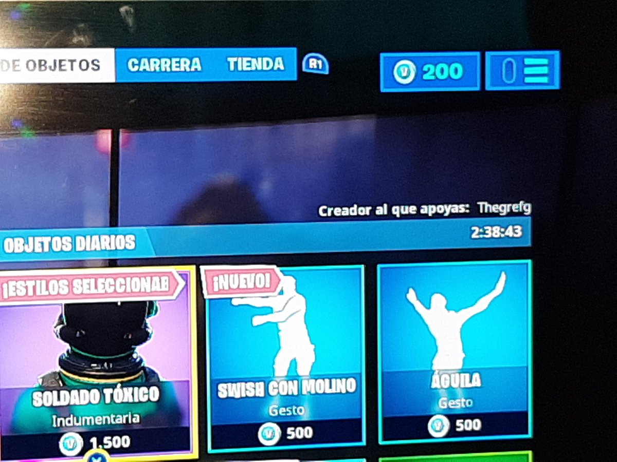 #DirectoGrefg regalame esa skin mono(? Jaja