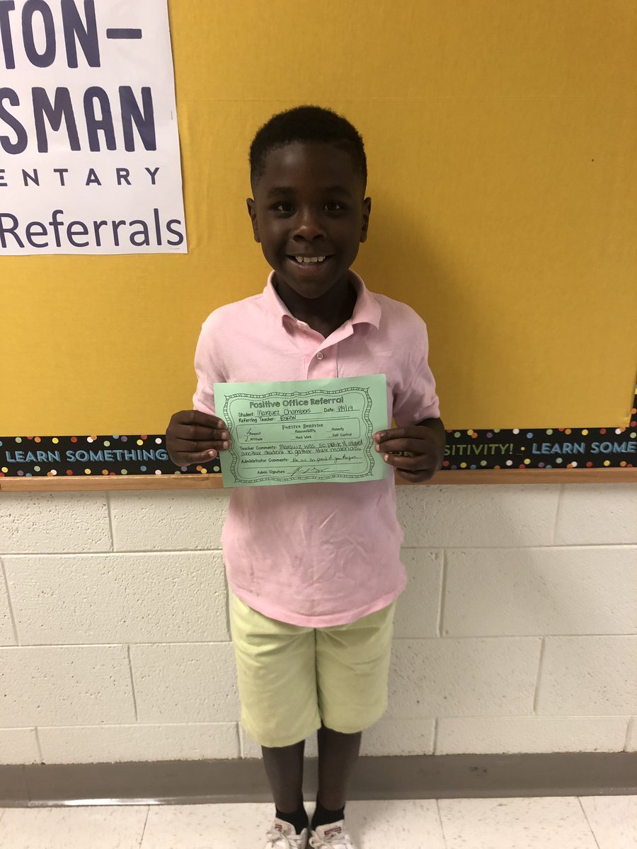 grainger_j_ccs's tweet photo. Our first positive office referrals of the year! GHE has awesome kids doing awesome things! You can’t put a price on those proud faces!! https://t.co/s2u0CJ7zfQ