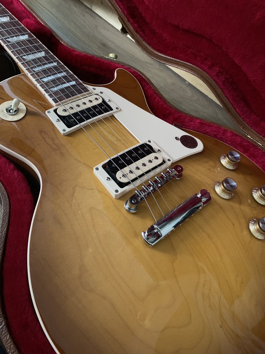 My sweet Gibson Les Paul... #andertonsmademedoit