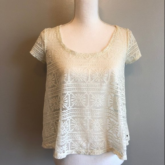 ForeverJaded93's tweet photo. So good I had to share! Check out all the items I'm loving on @Poshmarkapp #poshmark #fashion #style #shopmycloset #americaneagleoutfitters: https://t.co/ihsr3Exijr https://t.co/gZLPHGMMzP