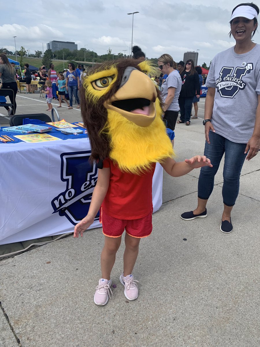 OPS_FieldClub's tweet photo. Back to school bash! #OPSback2school #OPSproud https://t.co/9ZG9rSkAa4