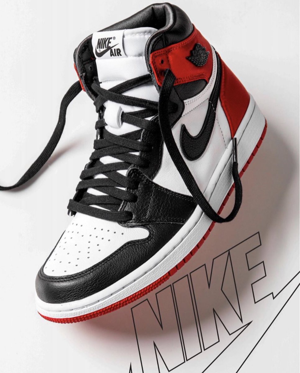 jordan 1 satin black toe raffles