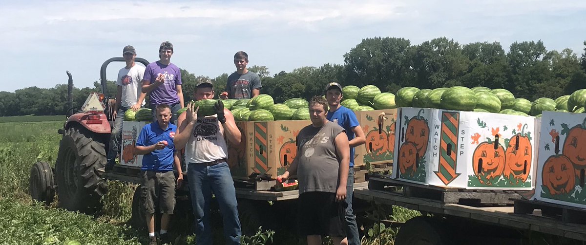 michael_kelly00's tweet image. Best damn watermelon crew this side of the Mississippi! #willworkforfood
