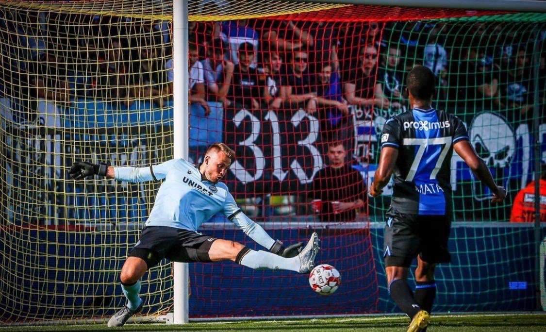 SMignolet's tweet photo. ✅ Three points  
✋ Clean sheet 
👌 Unbeaten start continues  

#KvoClu #BluvnGoan #WeAreBruges #YNWA https://t.co/5mIN500IMf