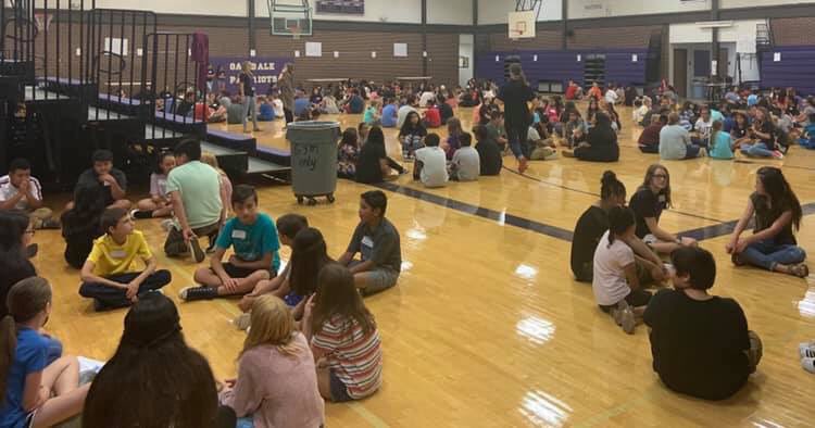 Oakdale_Pats's tweet photo. We were so excited to welcome our new 6th graders yesterday with WEB orientation followed by Open House. Proud to be a Patriot! 💜
#oms #oakdalemiddleschool #oakdale #openhouse #oakdalepatriots #proudtobeapatriot #middleschool #6thgraders #webleaders #weborientation #gym https://t.co/ni3n9JIhPq
