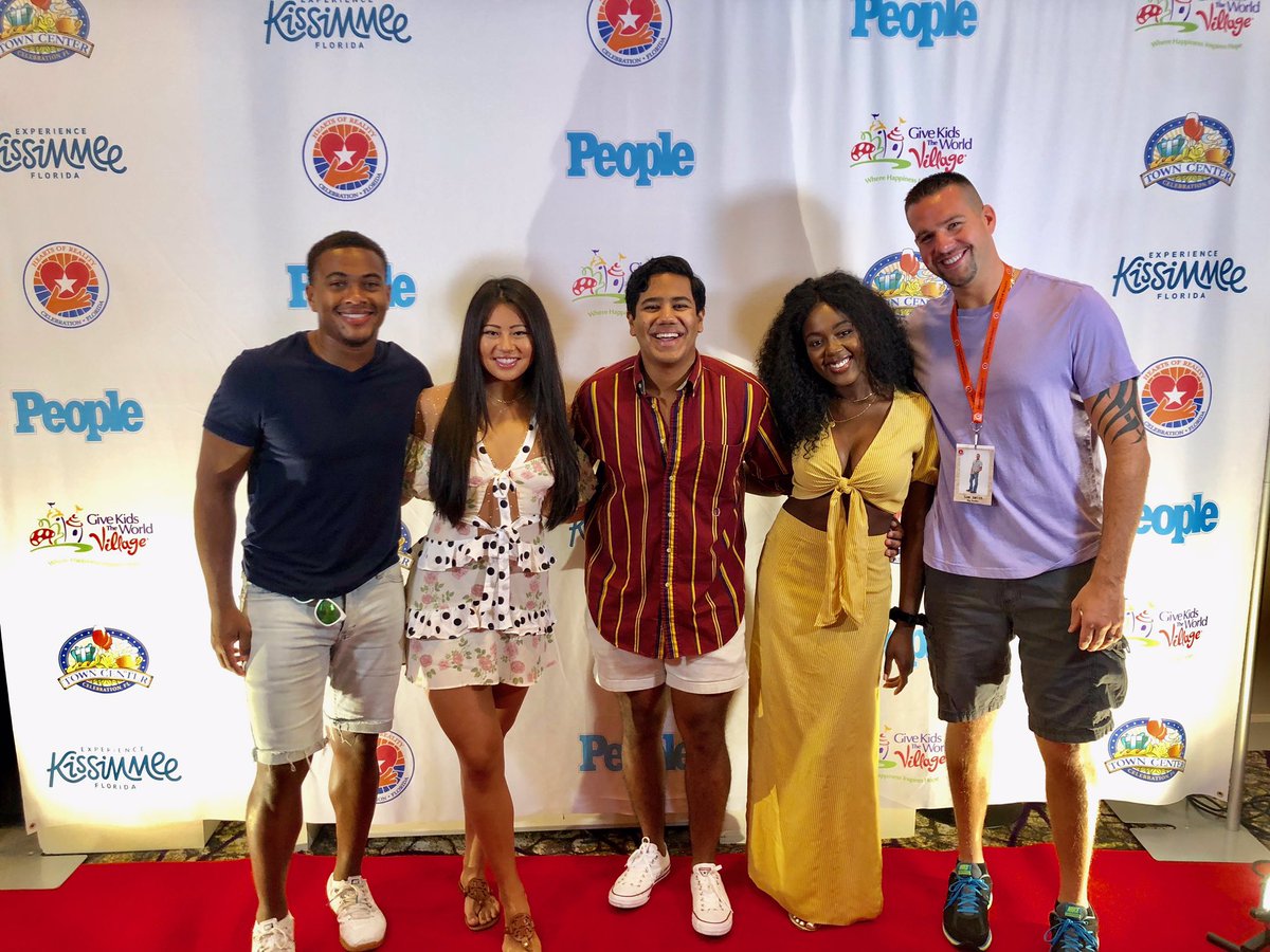 We finally made an alliance outside of the house, it’s called pre-jury.

#BB21