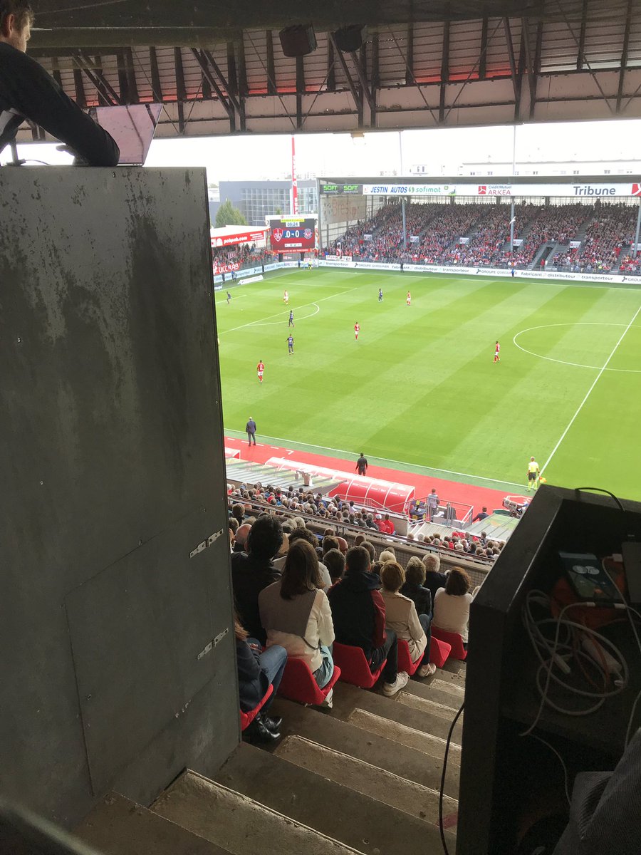 Ce que je vais voir quand le Stade Brestois va mettre son premier but en ligue 1 depuis 6 ans... Le football qu’on aime 😍 #SB29TFC