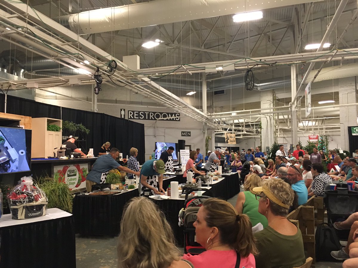 chrissert84's tweet photo. Grilled Cheese!!! @IndyStateFair https://t.co/n7MUmdHxEm