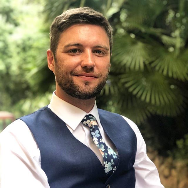 Design_86's tweet photo. Buzz hi 💕
.
.
.
.
#wedding #weddingday #sitges #barcelona #spain #catalonia #groom #suit #love #bestday #lovedeveryminute #threwpiece #tailoring #family #friends #summerwedding #destinationwedding #bestever  #buzz #proudaspunch https://t.co/Qn9gQ7dCQj https://t.co/hhtO4aR2ML