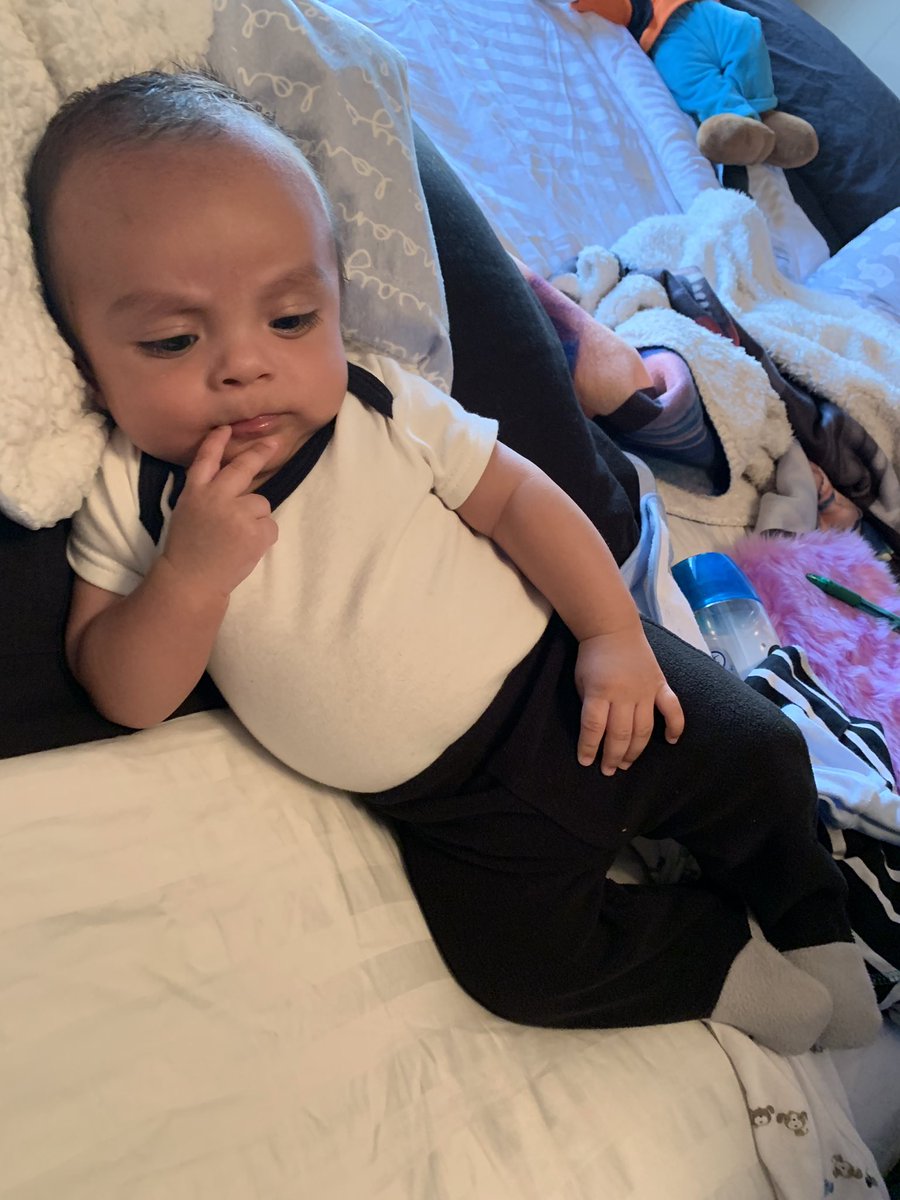 __jada26's tweet photo. 10 months ALREADY!!! 😭 https://t.co/9I77jl0BCl