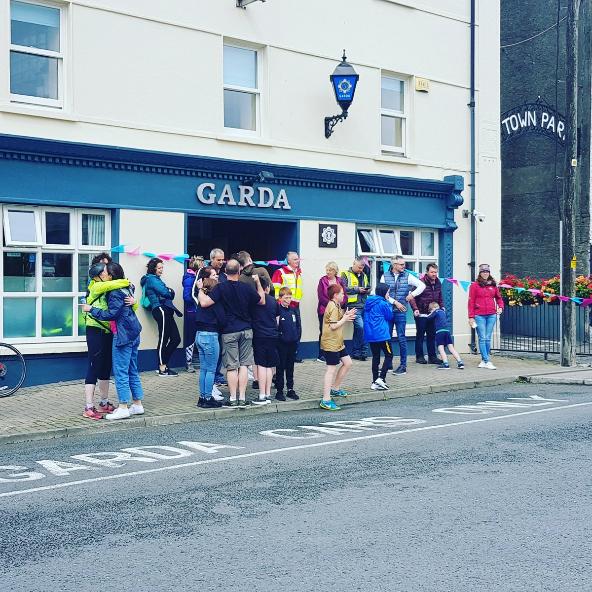 garretahearn's tweet photo. What an amazing cycle... So privileged to play a small part in it... my legs need a serious rest tonight.. Congratulations to everyone but especially the people that did the full 212Km from Virginia to Clonmel. 
Phenomenal 👏👏 https://t.co/cCO6BeMXIX