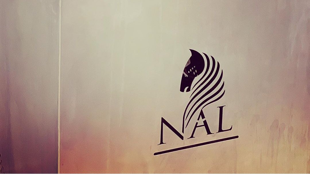 chocolateriebxl's tweet image. Today we received our first tempering machine from @nal_machinery and we are so excited to start using it!!! 🥳🎉 Thanks Mustafa!!! #nalmachinery #temperingmachine #tempering #thebelgianchocolatemakers #chocolate #chocolovers #chocolaterie zaabar.com