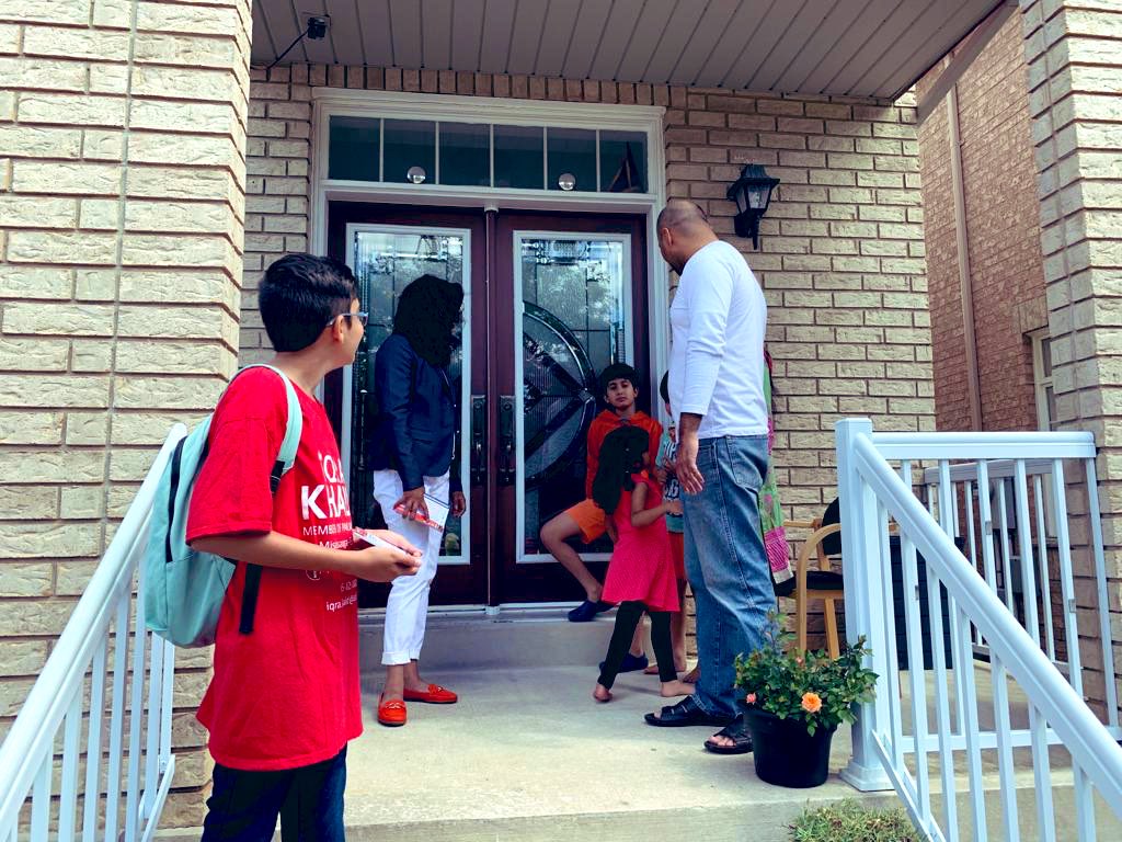 iamIqraKhalid's tweet photo. Good weather and great conversations at the doors today with #teamiqra! #StrongerTogether #erinmills #withmymp https://t.co/0DzFrzH0bI