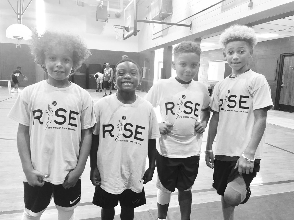 These young ballers gettin’ after it today! 🏀 #3on3basketball #Ashdown #RISE