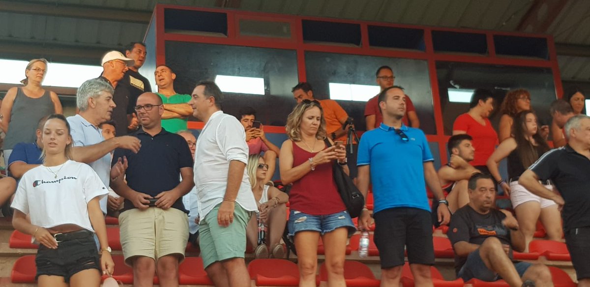 ⚽️ El <a href="/VCF_Femenino/">Valencia CF Femenino #ADNVCF</a> se proclama vencedor del I Torneo <a href="/andreaesteban10/">Andrea Esteban</a> tras vencer por 1-0 al <a href="/LUDfemenino/">Levante UD Femenino</a> y al <a href="/ZaragozaCFF/">𝗭𝗮𝗿𝗮𝗴𝗼𝘇𝗮𝗖𝗙𝗙</a> en el triangular disputado en Teruel. 

¡Enhorabuena!
⠀⠀⠀⠀⠀⠀⠀⠀⠀
#valenta🙋‍♀️ #SomFutbol