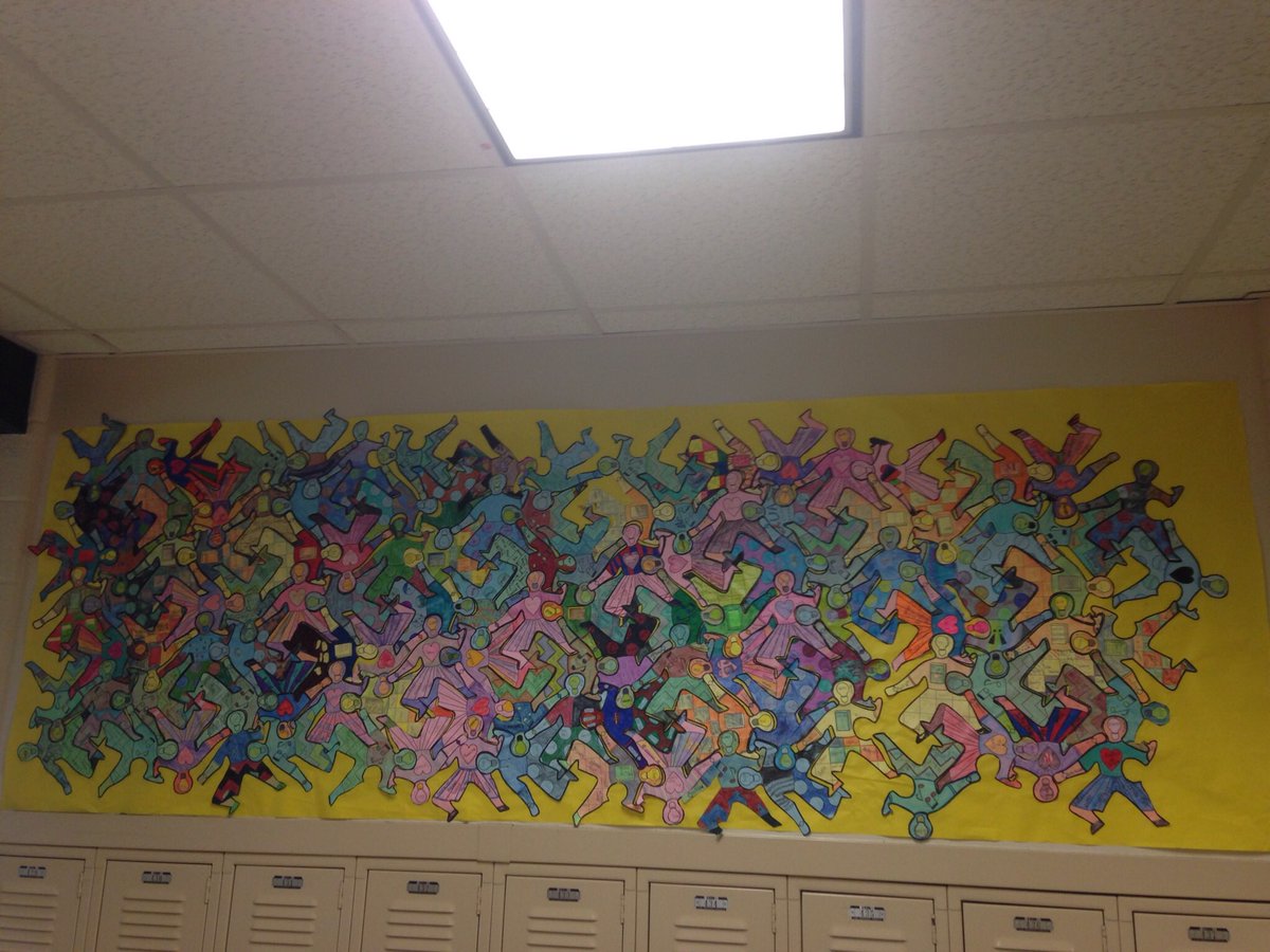 AreStingers's tweet photo. Our 7th grade team rocking some serious ideas!!  Each kiddo makes a person and they connect them all into some beautiful ART!!  #stingersrising 7th showing we all belong and are connected!!! https://t.co/RW4zvCfotR