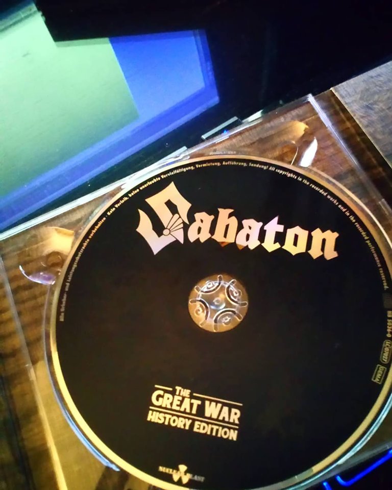 Mrs_H_E_Kenway's tweet photo. You have made a fantastic job. 🙏👍🤘I simply love this album! @sabaton #thegreatwaralbum #newalbum #historyedition https://t.co/j1kwochUIP