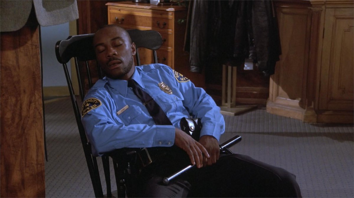 Seinfeld2000's tweet photo. "must be hard guarding jeffrey epsteins cell on your feet all day, wouldnt you be more comfortable in a chair ?" https://t.co/Dfwi5gnbrs