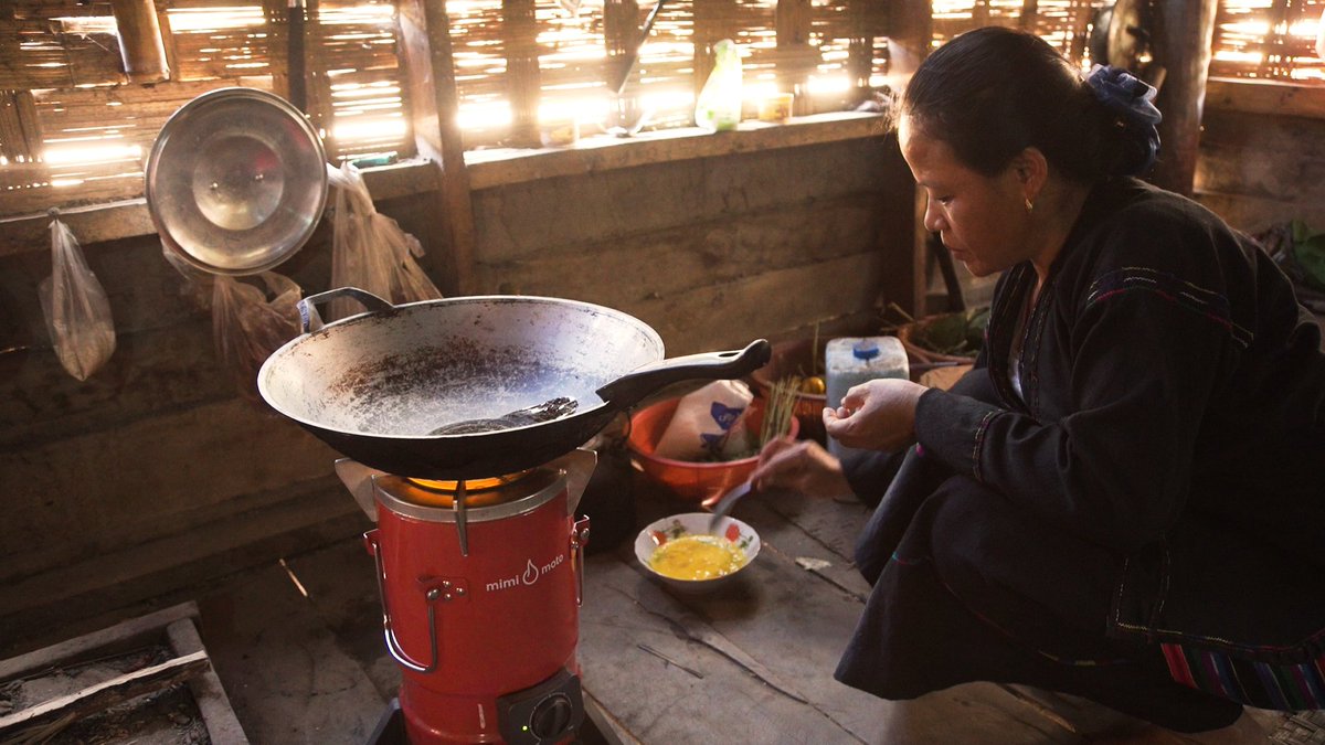 WB_AsiaPacific's tweet photo. New @WorldBank project will introduce highly efficient #cookstoves to 11 Districts across #LaoPDR Learn more #CiDev https://t.co/N8M5DNAcsK #Laos https://t.co/uO3VprFwR4