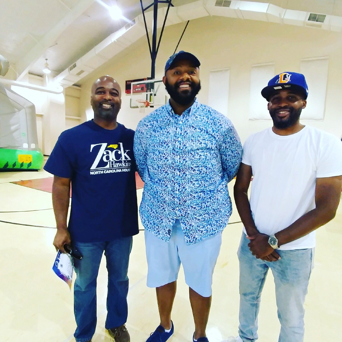 EaglesEastway's tweet photo. Greater Emanuel Church Back to school community event !
@DurhamPublicSch
@DurhamCounty
@MrJonBrooks
@zackhawkinsnc
@DemarcusWill2
#BullCity🐂
#EastWAY⬆️
#CheckeredFlags🏁 https://t.co/zBXOw2MJa0