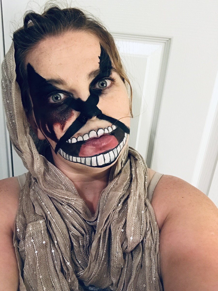 SingingMarie18's tweet photo. Whoโs going to win #SmoshSummerGames next week? #MushroomClout or #Toxicitea ??? I have no clue but I cannot wait to find out and create some more makeup looks! This has been too much fun and It feels good to have creative outlet through makeup again!! https://t.co/J029ALj8Bn