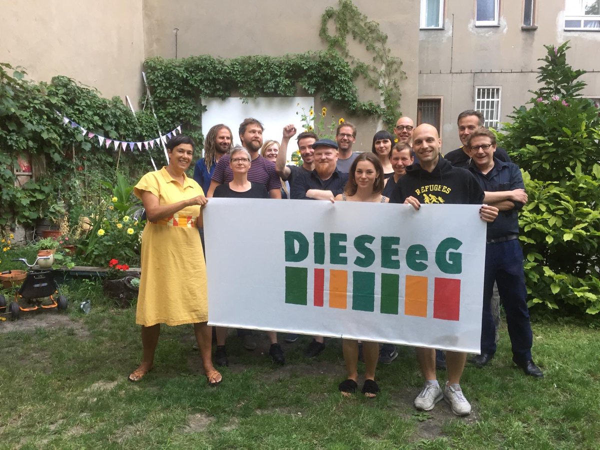 Die aktuelle Lage erforderte ein kiezübergreifendes Krisentreffen von Freunden der #DIESEeG in der #Krossener36 
Ihr werdet von uns hören &amp; sehen. 
#ichbinDIESE