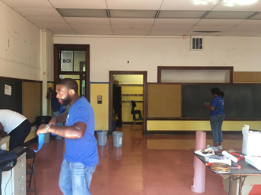 BCBSIL's tweet photo. Pens and pencils and highlighters, oh my! With the school year just around the corner, our employee volunteers, along with their family and friends, helped spruce up @PullmanPride today. Check out our work below! @ChiPubSchools #PullmanPride https://t.co/ooJjiQOvZx