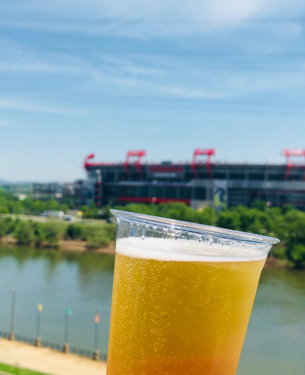 gjmuseum's tweet photo. It's BEER-Thirty on the ROOFTOP!! Cheers!
@TennesseeTitans #AlmostFootball #nashville #nashvilleexplorersclub #nashvilletn #nashvillegram #nashvilletennessee #nashvillethebeautiful #bna #615 #nashvegas https://t.co/qanYV473nI