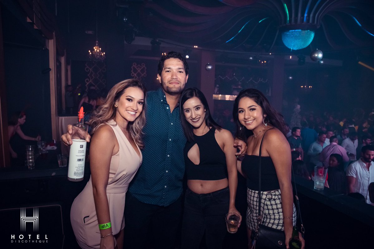LuxuryHomes__'s tweet photo. The only place to party tonight w/ @SocialElitessa 📍want to book your VIP table ? Text 956.272.9080 📲 #HotelDiscotheque #SocialElites #SA #VIP #Party #UTSA #LadiesNight https://t.co/NL1hYJBweS