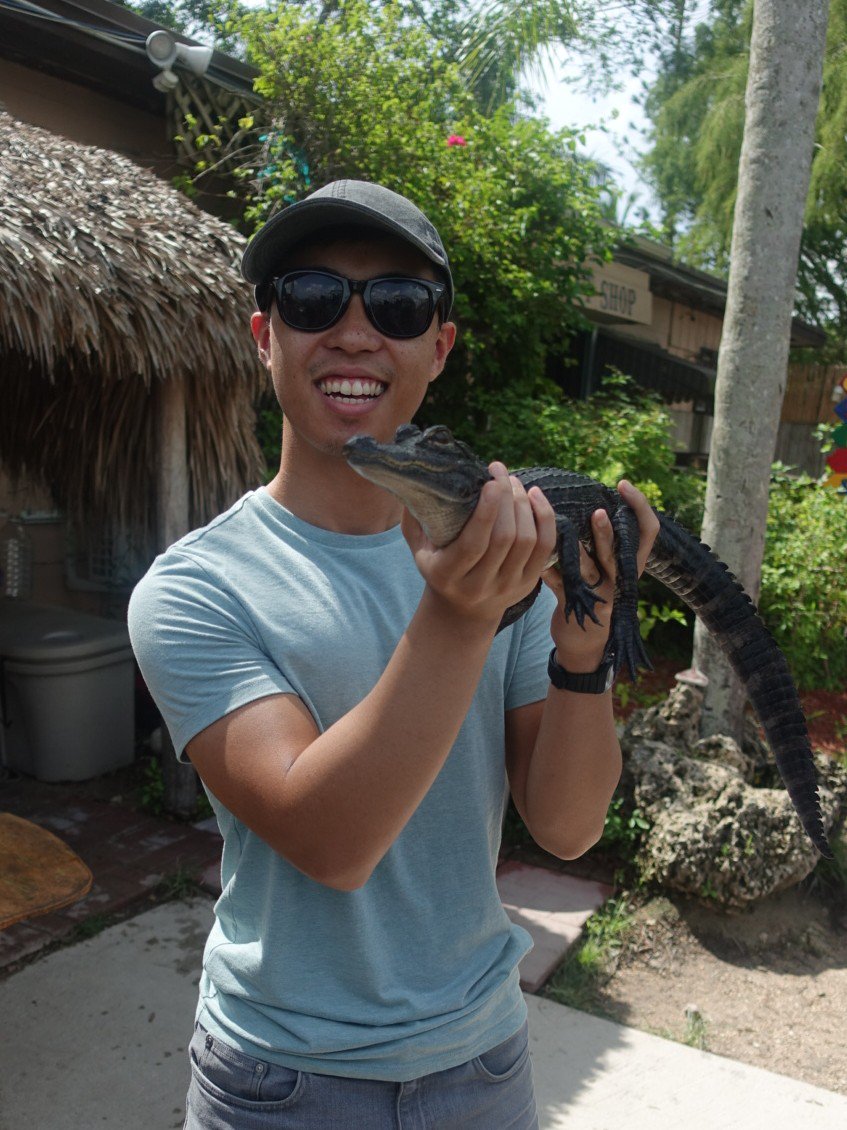 AaronEvoDevo's tweet photo. Back home finally after #EvoDevo19 @EvoDevoPanAm and a short vacation in Miami! Learned about all the evo-devo research done in diverse species, met a lot of awesome people from around the world, and found many different reptiles throughout the trip! https://t.co/hpg5OUAXtZ