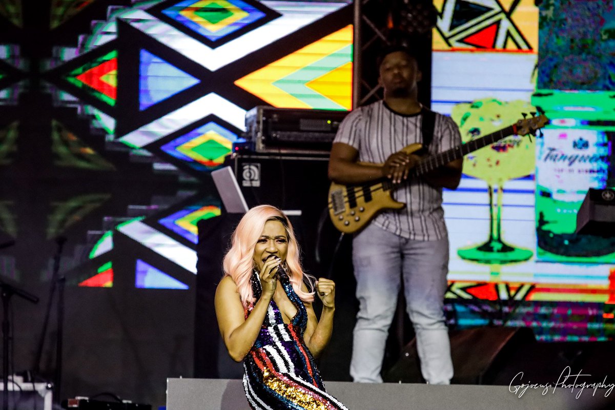AubreyMoshia's tweet photo. @DJFinzo and @dineoranaka appreciation tweet net for opening with prayer 🙏🏿🙏🏿🙏🏿 #WON2019 @METROFMSA @womenofnotesa1 @MlotaPRPromos https://t.co/JU2EBh5hBh