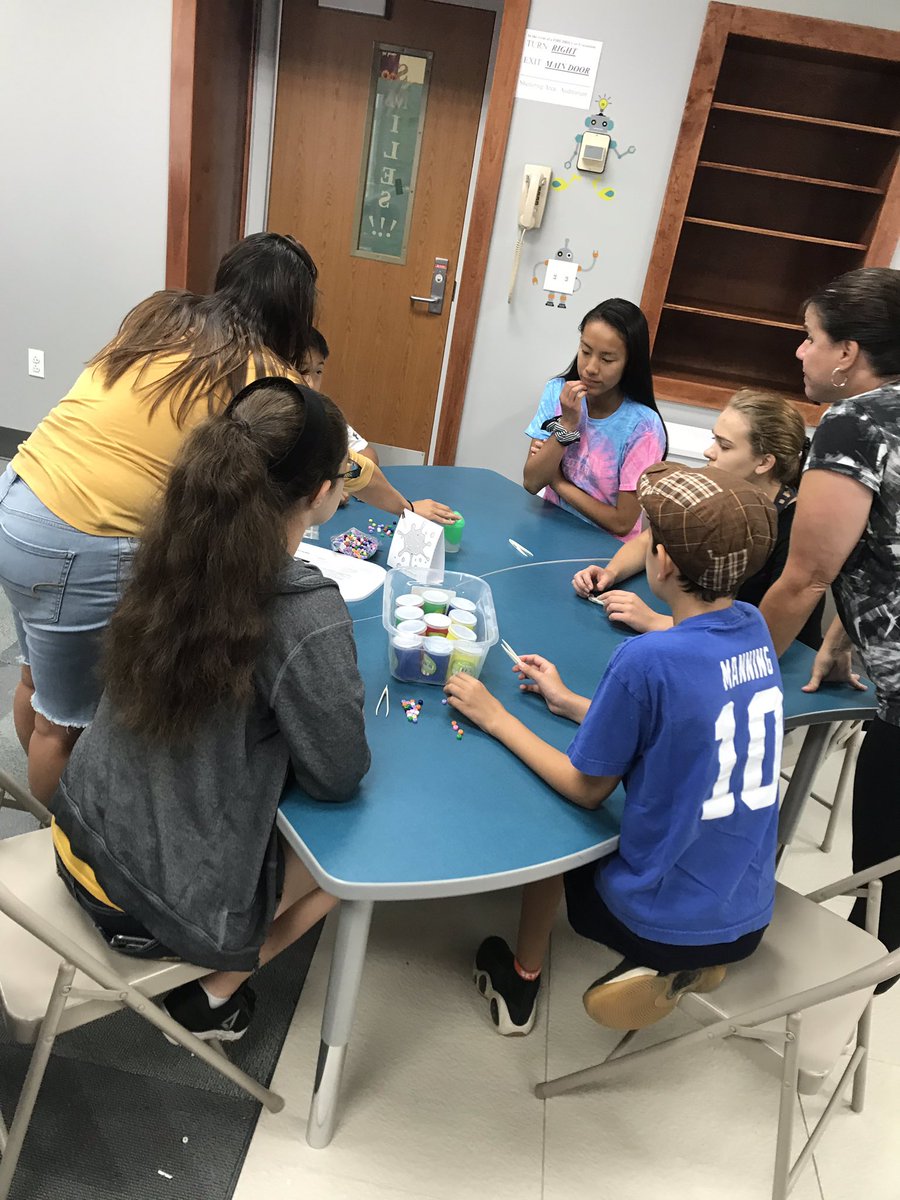 OSDINVENT's tweet photo. Oceanside Orientation was a success! Camp invention staff is ready to welcome our inventors on Monday! @OSchoolsPR https://t.co/kYEey6ctVW