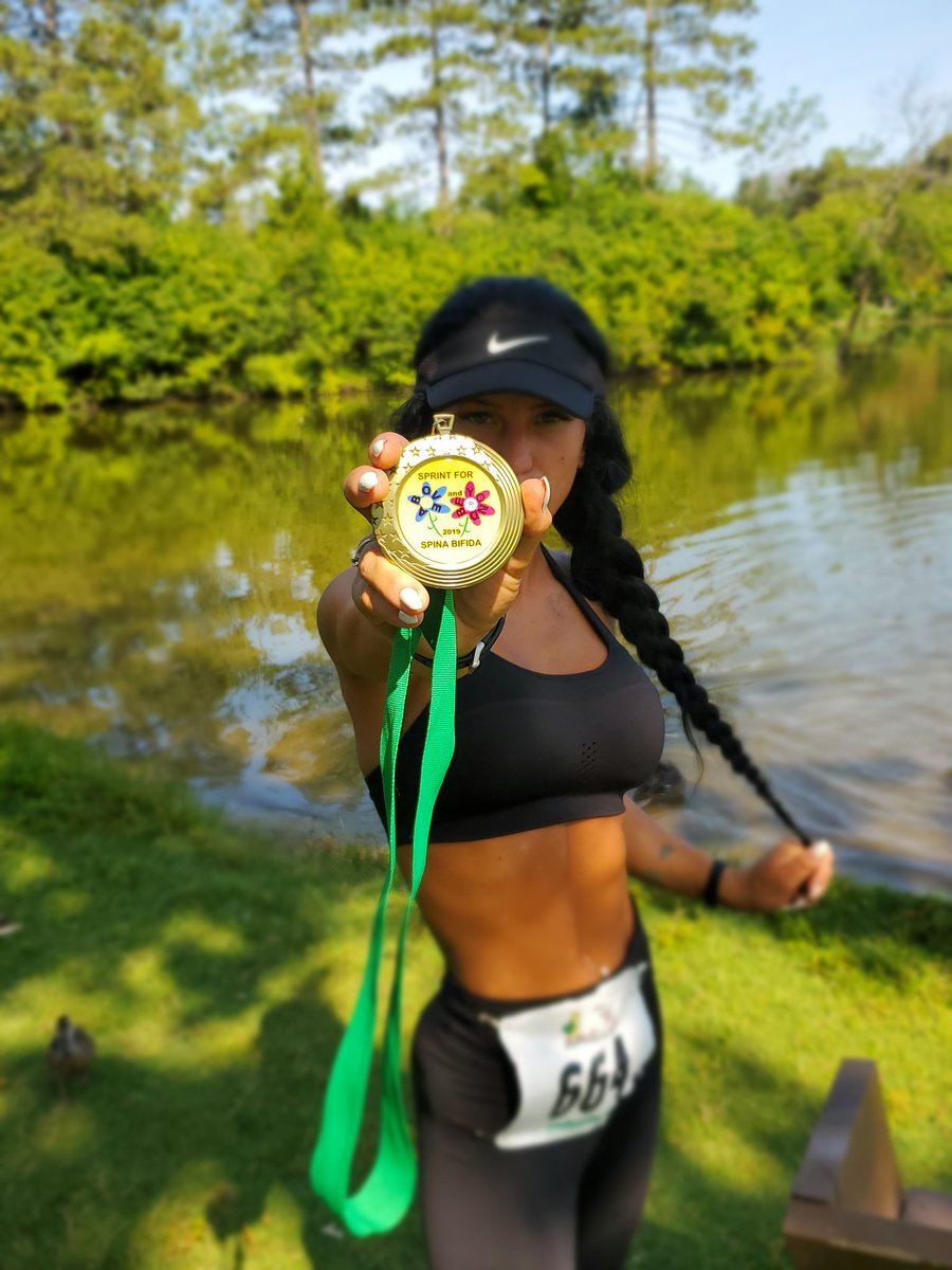 jonesjen013's tweet image. It was a good morning for a run even if we both were hot sweaty messes by the end 🤣🥰 #SpinaBifidaRun #5K #2019Run