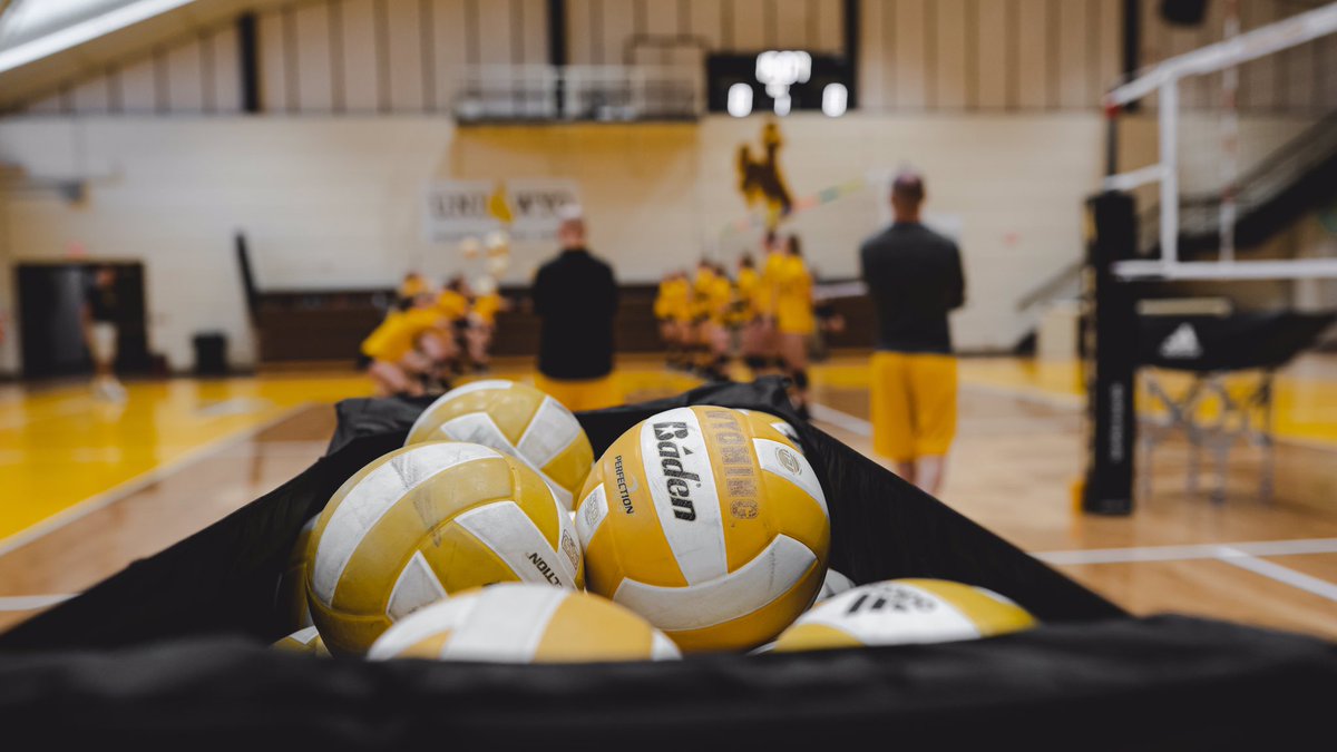 WYO_Volleyball's tweet photo. Cowgirl volleyball is back 🤠😤 

📸 @Ty_J_Davis https://t.co/sYF51rfInB