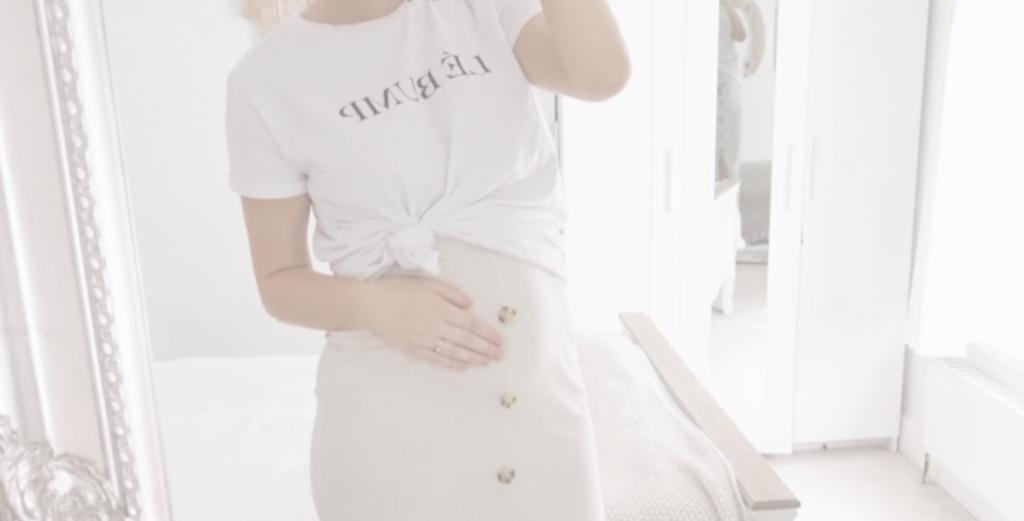agladwishstyled's tweet photo. Maternity must haves for summer – second trimester fashion on a budget https://t.co/RcM6eN5Bwp https://t.co/ZiCOgOxsL3