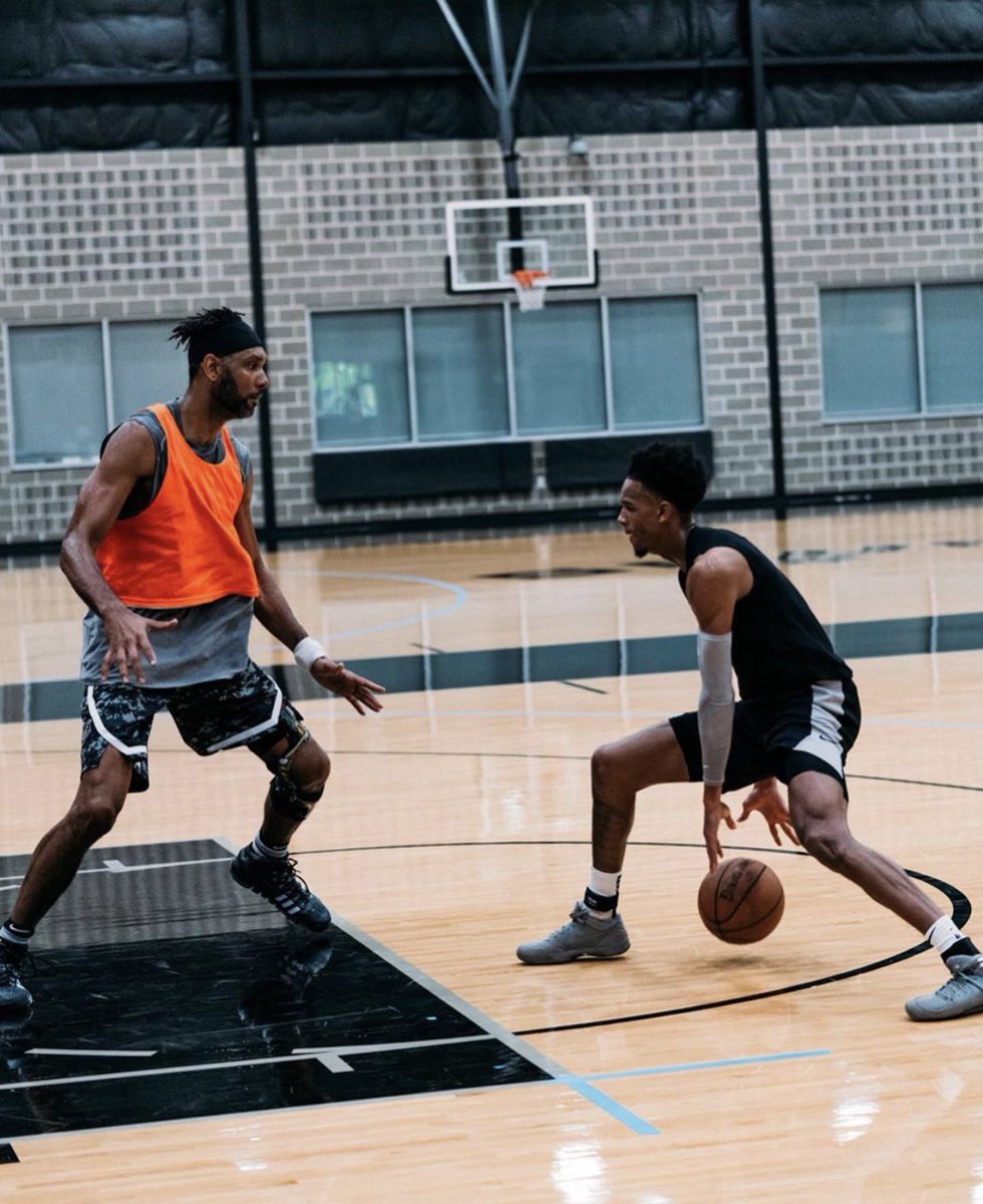 RTNBA's tweet image. Tim Duncan x Dejounte Murray