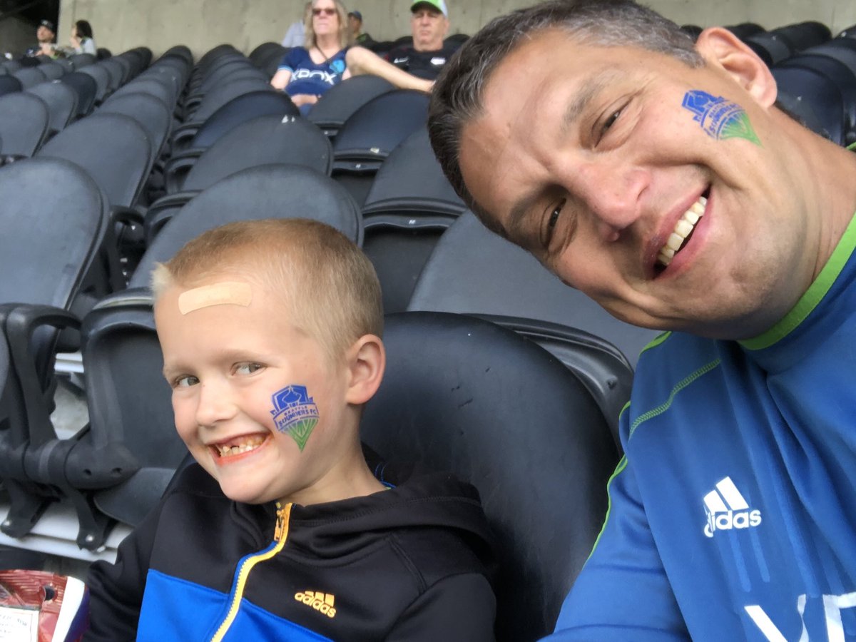 brandonbleek's tweet photo. #ALLFORSOUNDERS https://t.co/0HHCibuJun