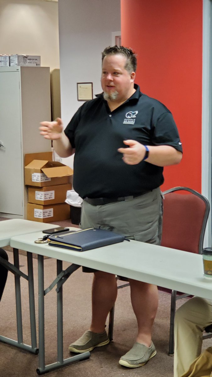 NetworkingMore's tweet photo. What terrific and informative presentations at @NetworkingMore on August 8 by Tom Myers (Bundle of Paws) Bruce von Tulganburg (The Creator) and Paresh Shah (Farmers Insurance). It's always fun hearing Bruce's stories. https://t.co/QiTFhyZ2sK