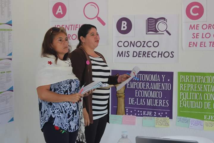 MmYoPuedo's tweet photo. Desde #Mesetas @MmYoPuedo Incidiendo para prevenir la violencia de género. #Derechos #Incidencia #Sororidad  #MMYOPUEDO @clausvarelav @ONUMujeresCol @SJeimy @alexandra_0791 @juanadeanarco @casa_la @PlataformaEICOS https://t.co/Nsc4136cl3