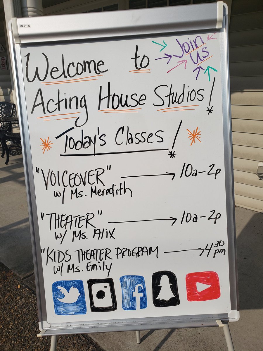 Acting_House's tweet photo. #acting #actorslife #summerfun #medfordmainstreet #medfordnj #mtlaurelnj #mthollynj #voorhees #cherryhillnj #lumbertonnj #tabernaclenj #trysomethingnew
#happyhumpday #voiceover #summercamp https://t.co/7Ix08TyV48