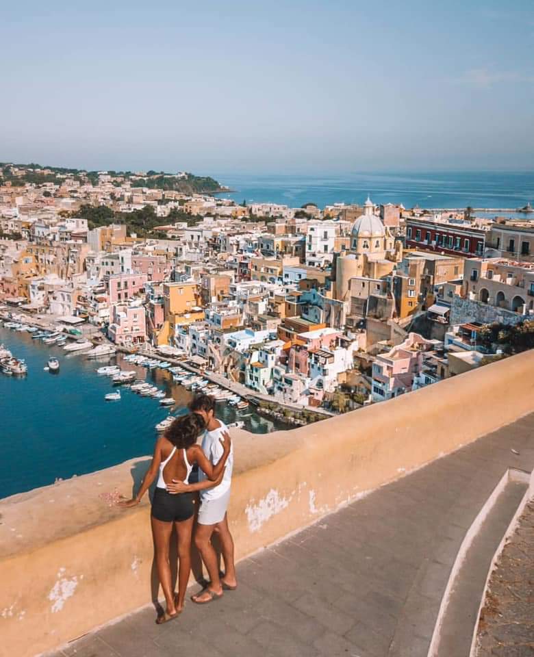 igersprocida's tweet photo. Kiss in this wonderful place
Foto di @marco_grilli_
Scelta da @mikbiondo
Info: igersprocida@gmail.com
Please tag your pix
#procida #igersprocida #campaniache #vesuviocoast #igerscampania #paesagginapoletani #ig_procida #italia #instagood #campaniafelix #photooftheday https://t.co/5Rs40rnPlU