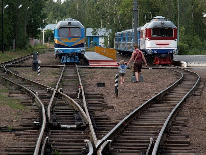 MIG_TV's tweet photo. Разбирали по болтику железнодорожные пути
https://t.co/Lex2NiTyfD https://t.co/9xwPL8srIz